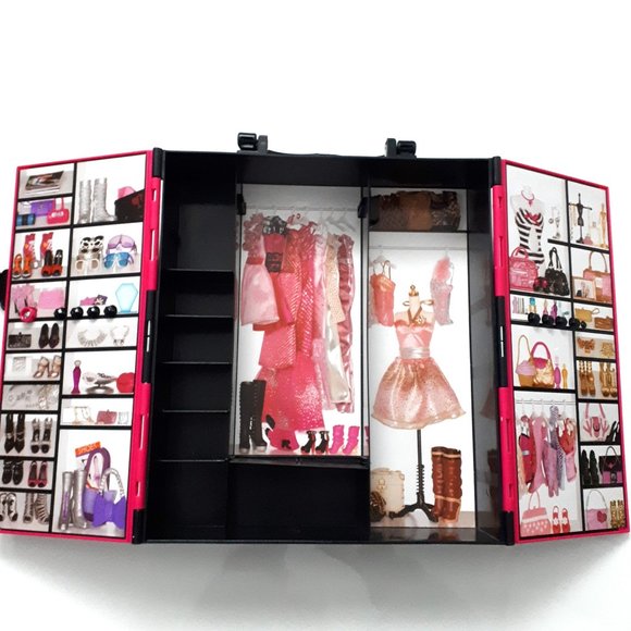 Barbie Fashionista Wardrobe Closet Carrying Case and Barbie Doll - Picture 5 of 13